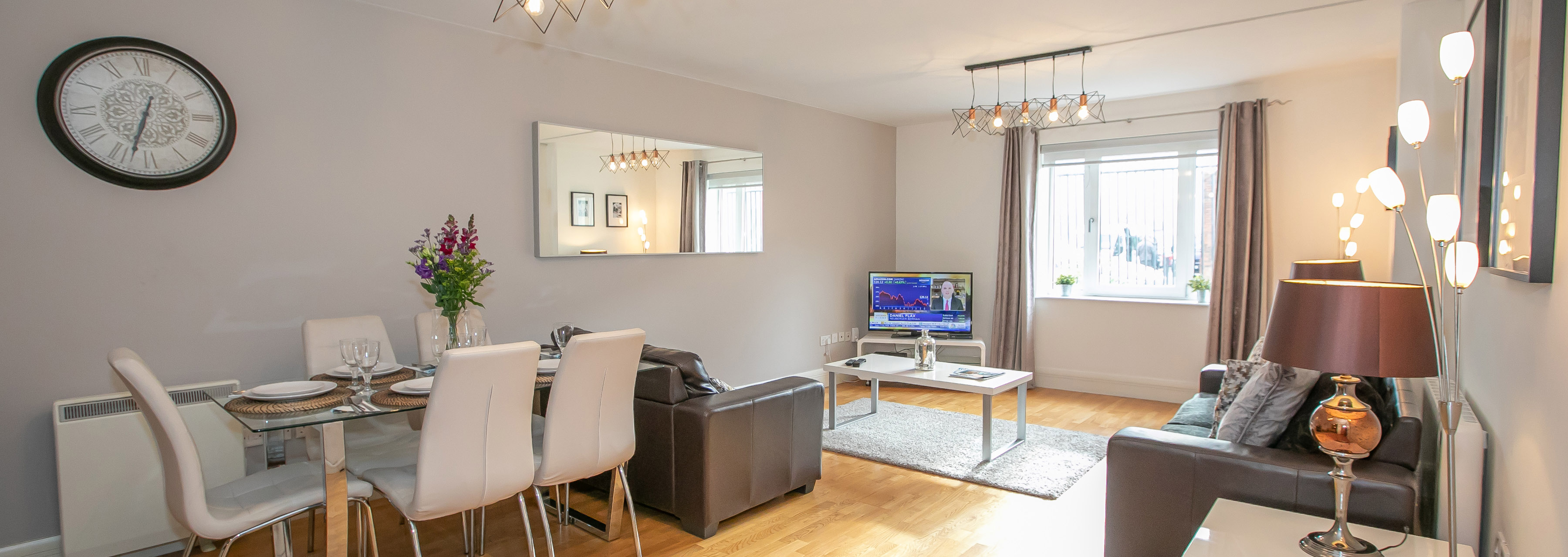 Adelaide Square By City Break Apartments