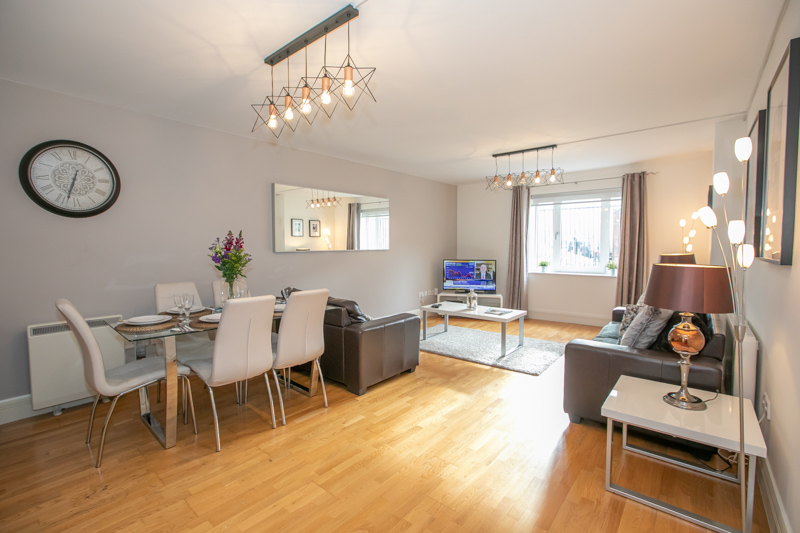 Adelaide Square By City Break Apartments