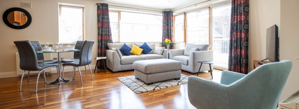 Hogan Square By City Break Apartments